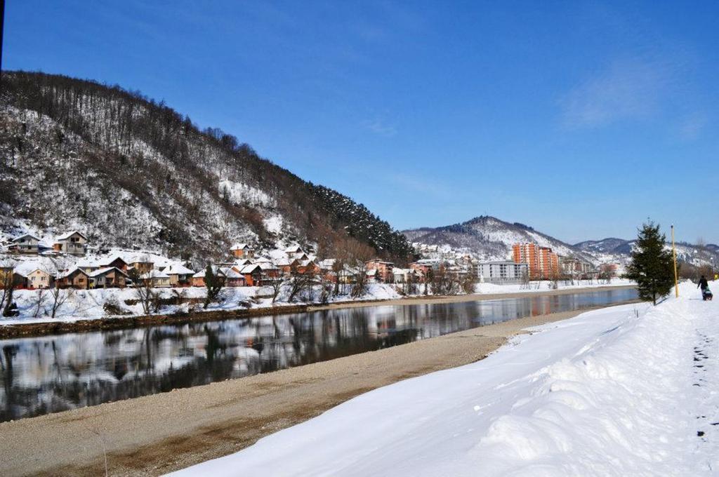 Hotel Royal Drina Mali Zvornik Kültér fotó